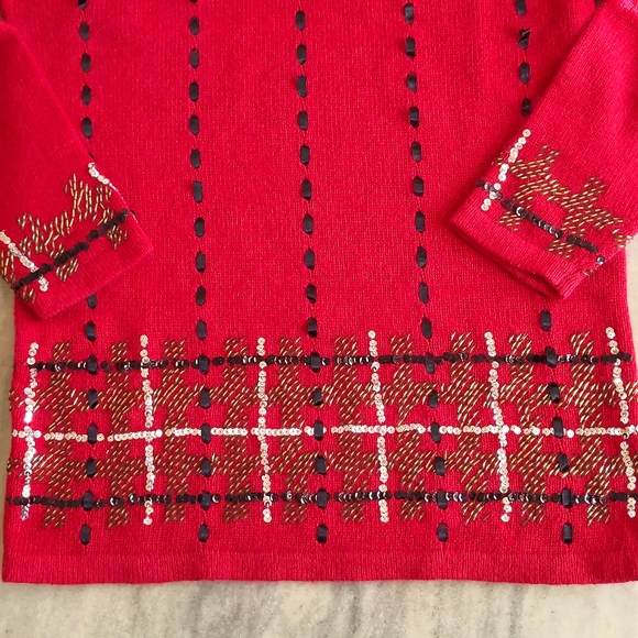 Woman's Silk/Angora/Lambswool Long sweater with embroidered patterns/sparkling. - Picture 4 of 4